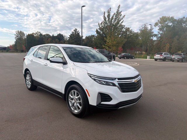 Used 2024 Chevrolet Equinox LT FWD image 7