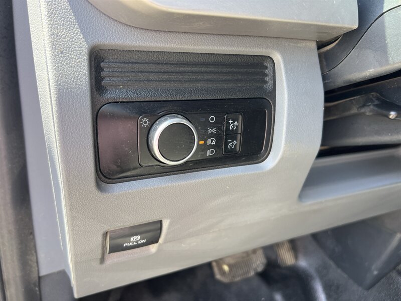 Used 2023 Ford F550 2WD Regular Cab Super Duty image 18