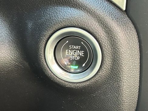 Used 2022 Chevrolet Silverado 2500 LTZ w/ LTZ Plus Package image 27