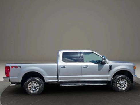 Used 2020 Ford F250 XLT w/ XLT Premium Package AWD/4WD image 6