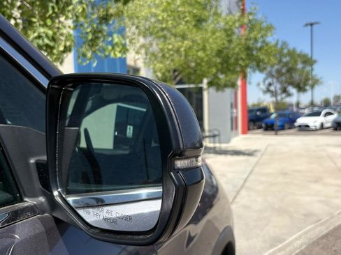 Used 2021 Honda Pilot Special Edition image 3
