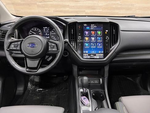 Used 2024 Subaru Ascent Onyx Edition image 2