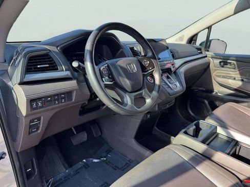 Used 2019 Honda Odyssey Touring image 23