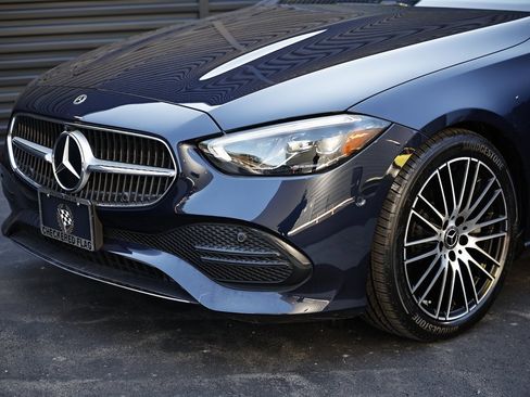 Used 2023 Mercedes-Benz C 300 C 300 w/ Exclusive Trim Package image 2