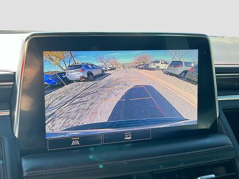 Used 2021 Chevrolet Tahoe RST AWD/4WD image 13