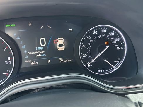 Used 2019 Toyota Avalon Touring image 18