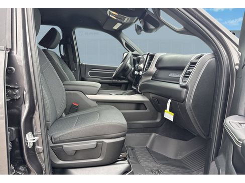 New 2026 RAM 3500 Big Horn AWD/4WD image 25