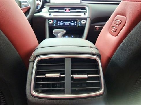 Used 2025 Genesis G70 2.5T w/ Sport Prestige Package image 52