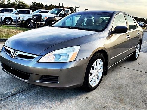 Used 2006 Honda Accord EX image 5