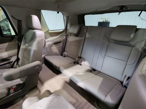 Used 2019 GMC Yukon SLT image 28