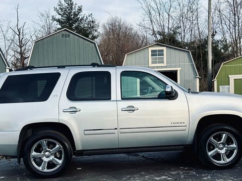 Used 2014 Chevrolet Tahoe LTZ image 2