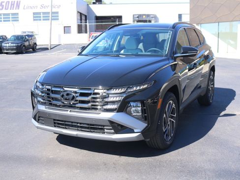 New 2025 Hyundai Tucson Limited image 7