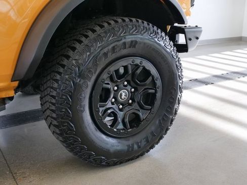 Used 2021 Ford Bronco Wildtrak image 8