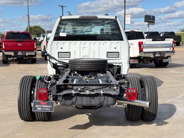 Used 2026 Ford F550 4x4 Crew Cab Super Duty image 6