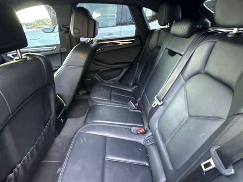 Used 2021 Porsche Macan AWD/4WD image 13
