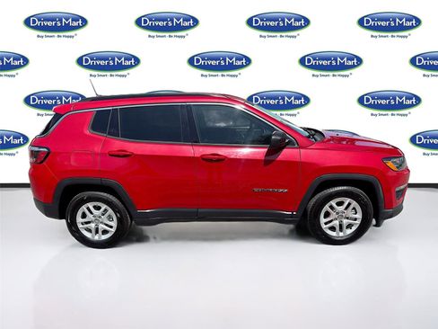 Used 2019 Jeep Compass Sport w/ Tech Group image 8