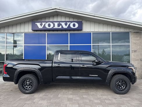 Used 2024 Toyota Tundra Limited image 26