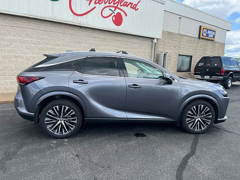 Used 2023 Lexus RX 350 Premium Plus w/ Accessory Package (A2) AWD/4WD image 9