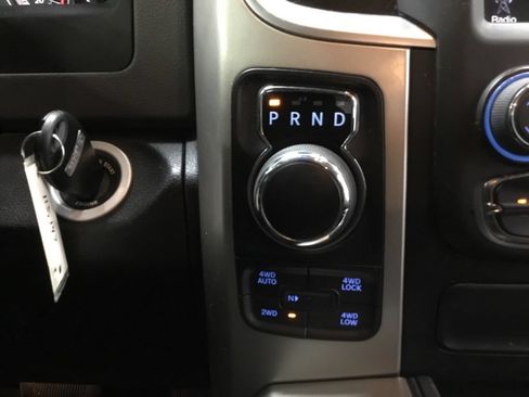 Used 2017 RAM 1500 Big Horn AWD/4WD image 29