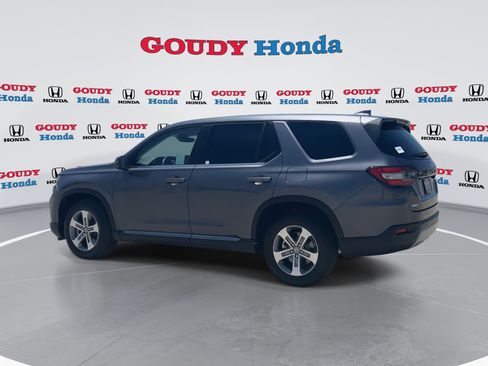 Certified 2023 Honda Pilot EX-L image 6