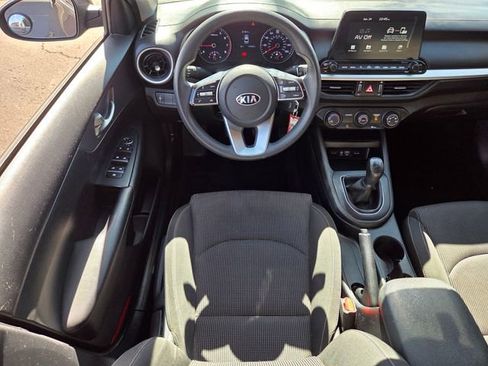 Used 2020 Kia Forte Sedan FWD image 12