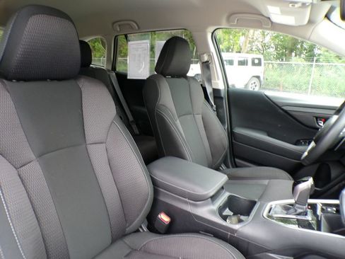 Used 2025 Subaru Outback Premium w/ Popular Package #1A AWD/4WD image 13