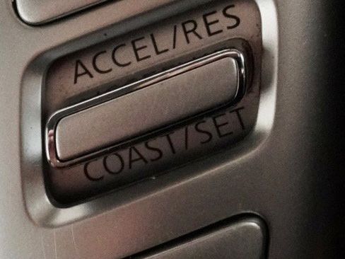 Used 2017 Nissan Versa SV w/ SV Special Edition Package image 20