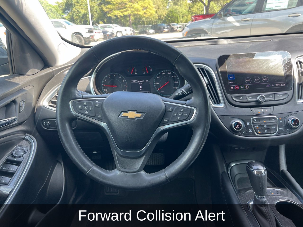 Used 2020 Chevrolet Malibu LT w/ Leather Package FWD image 14