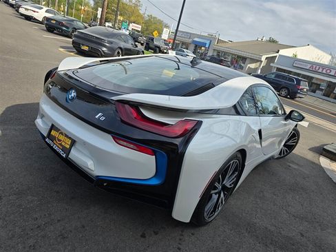 Used 2016 BMW i8 AWD/4WD image 4