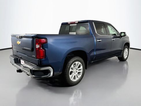 Used 2023 Chevrolet Silverado 1500 LTZ AWD/4WD image 7