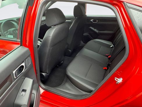 Used 2023 Honda Civic Sport image 11