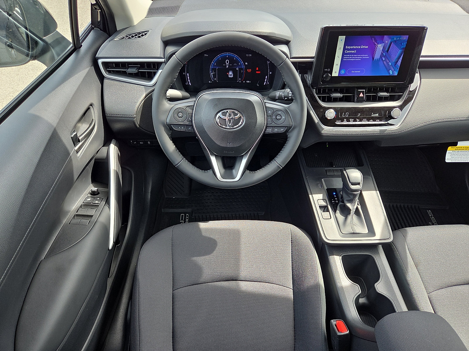New 2026 Toyota Corolla Cross LE w/ Moonroof Package FWD image 8