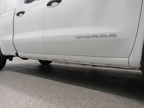 Used 2023 GMC Sierra 1500 Pro w/ Pro Value Package AWD/4WD image 22