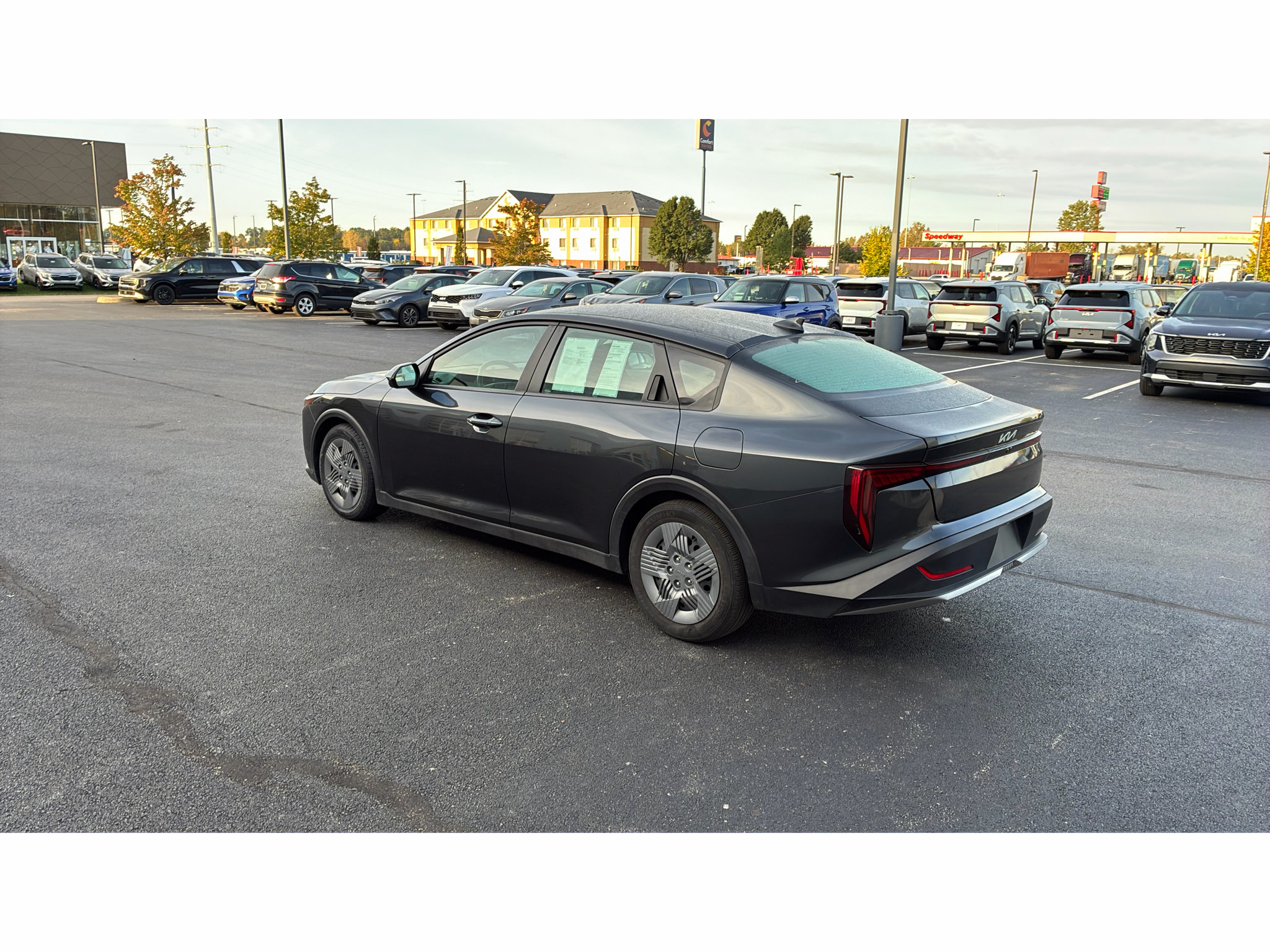 Used 2025 Kia K4 FWD image 5