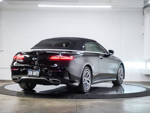 Used 2021 Mercedes-Benz E 450 Cabriolet image 7