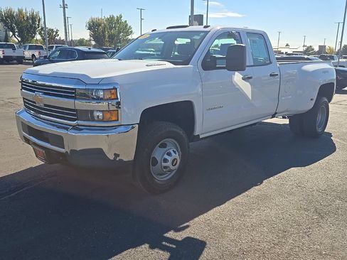 Used 2016 Chevrolet Silverado 3500 W/T AWD/4WD image 8