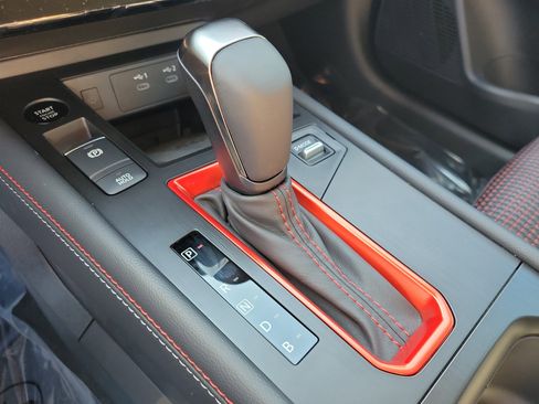 New 2026 Nissan Kicks SR image 33