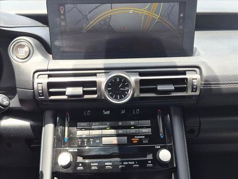 Used 2022 Lexus IS 350 F Sport RWD image 14