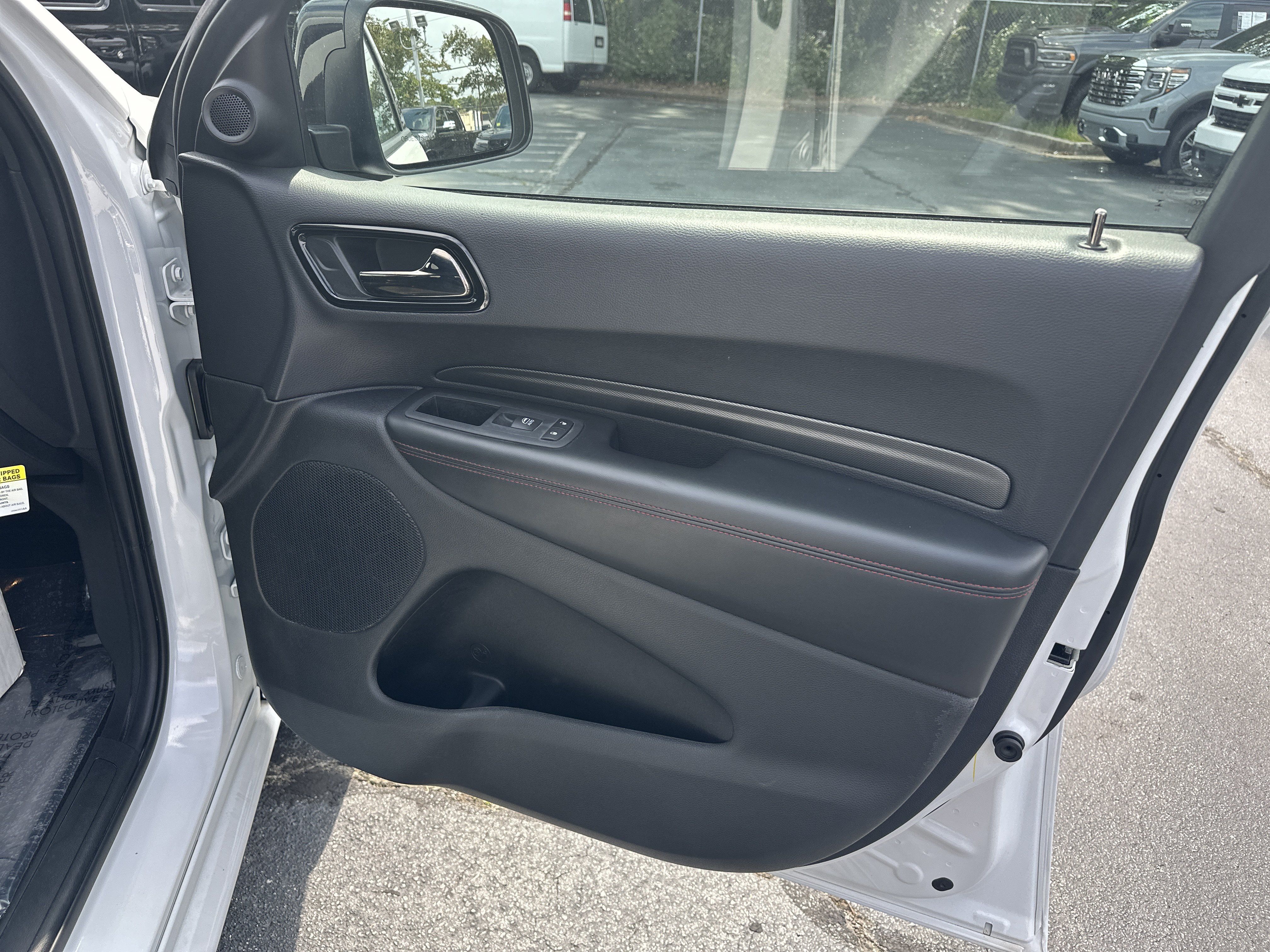 Used 2025 Dodge Durango GT w/ Blacktop Package RWD image 16