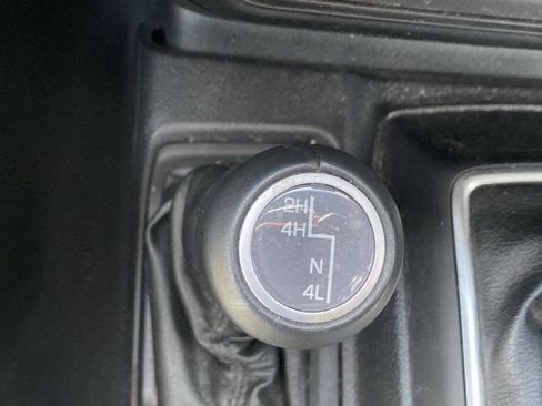 Used 2021 Jeep Wrangler Unlimited Sahara AWD/4WD image 25