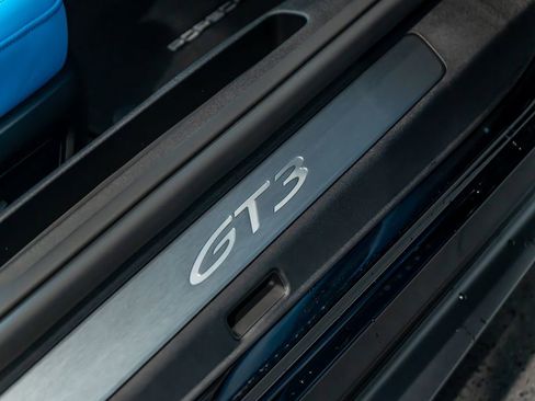 Certified 2026 Porsche 911 GT3 RWD image 20