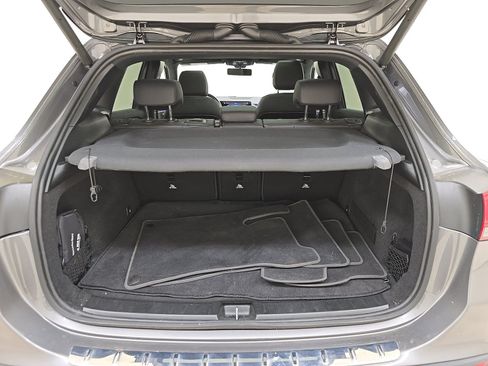 Used 2023 Mercedes-Benz GLA 250 w/ Premium Package image 16