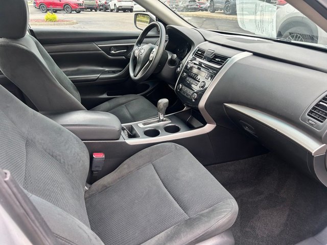 Used 2015 Nissan Altima 2.5 S w/ Power Driver Seat Package FWD image 11