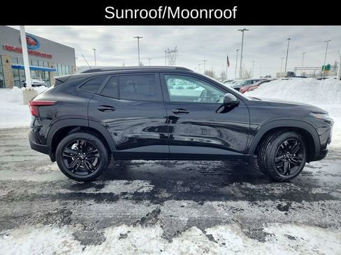 Used 2026 Chevrolet Trax ACTIV w/ Sunroof Package image 10