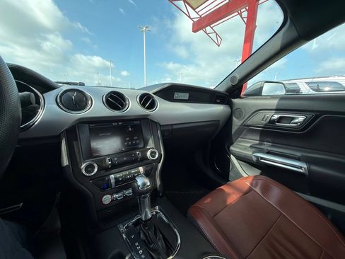 Used 2015 Ford Mustang Premium w/ Equipment Group 201A RWD image 19