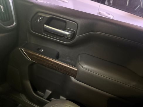 Used 2021 GMC Sierra 1500 Elevation AWD/4WD image 16