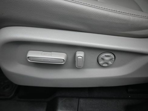 Used 2022 Honda Odyssey Touring image 12