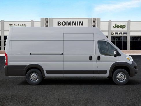 New 2026 RAM ProMaster 3500 w/ Convenience Group FWD image 21