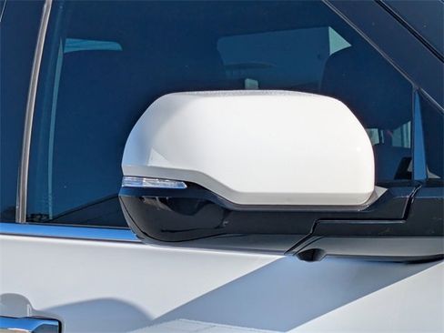 Used 2022 Toyota Tundra Limited image 12