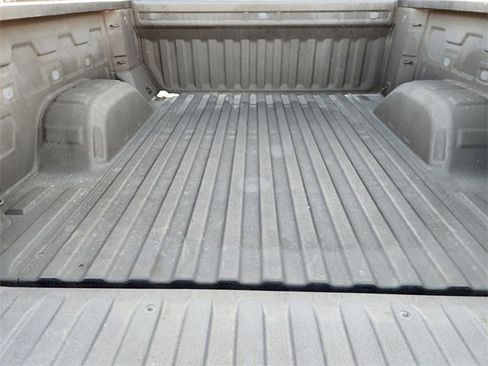 Used 2020 Chevrolet Silverado 1500 Custom w/ Custom Value Package image 32